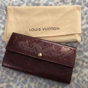 ⛔️SOLD⛔️Vernis LV Wallet